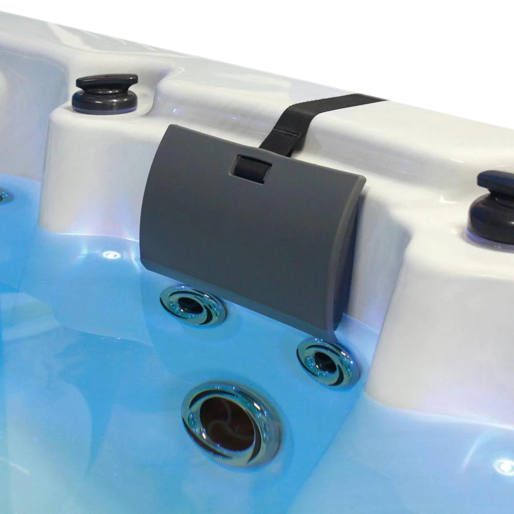 Komfortables Einhängekissen 'Spa Pillow' für Ihr Wellness-Erlebnis.