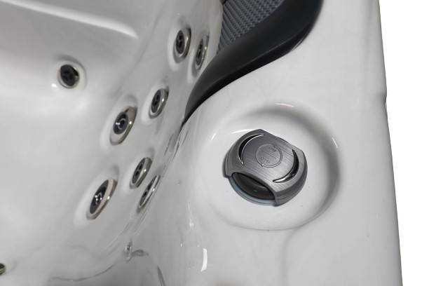 LAXspa light 4 - Whirlpool für 4 Personen mit 2 Liegen